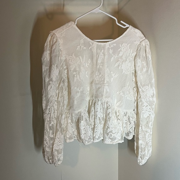 NEW with Tags Treasure & Bond Lace Peplum Top in Ivory Egret Size Large - Picture 4 of 9